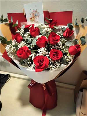 新余追喜欢的女生,应该送什么花?